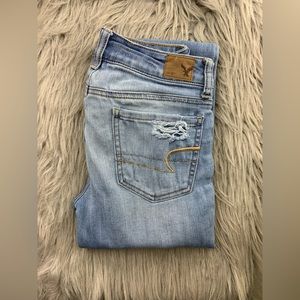 American Eagle Light Wash Jeggins Size 00